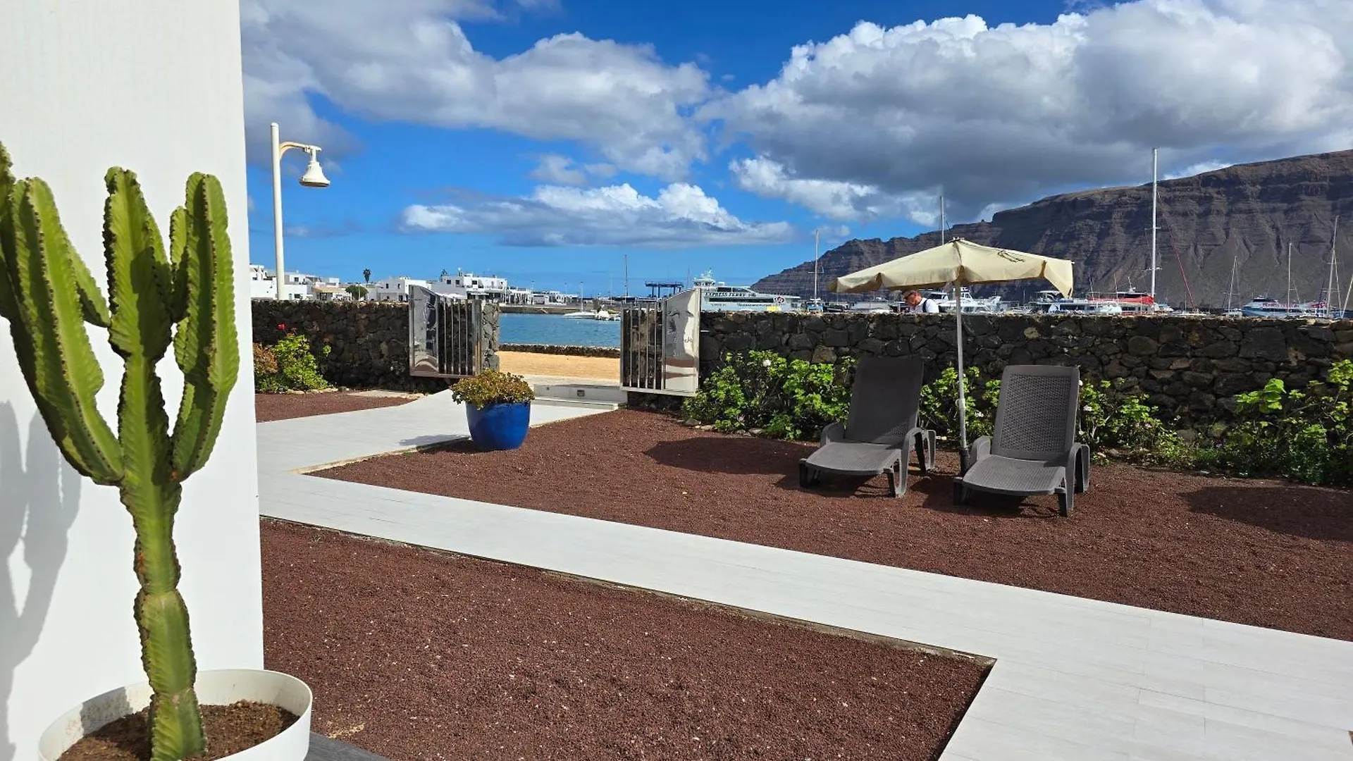 Διαμέρισμα La Graciosa Camelia Beach Vistas Mar Caleta de Sebo