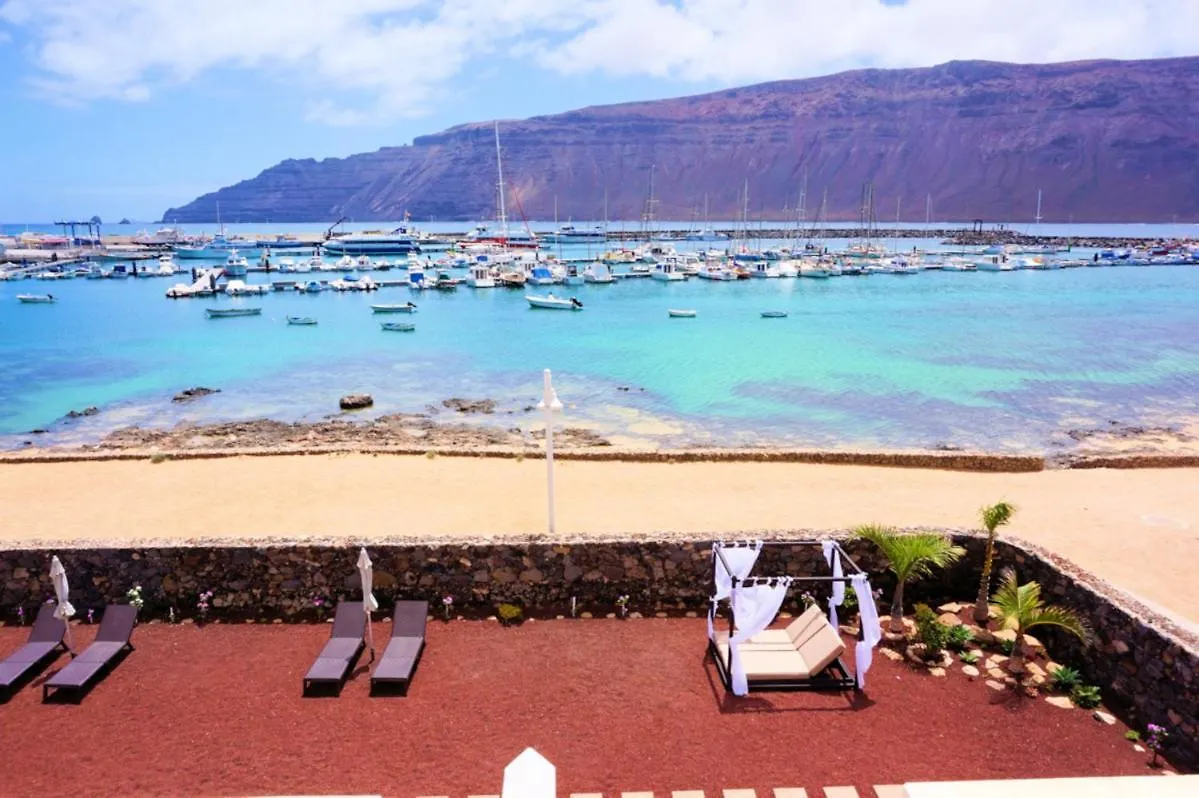 La Graciosa Camelia Beach Vistas Mar Caleta de Sebo